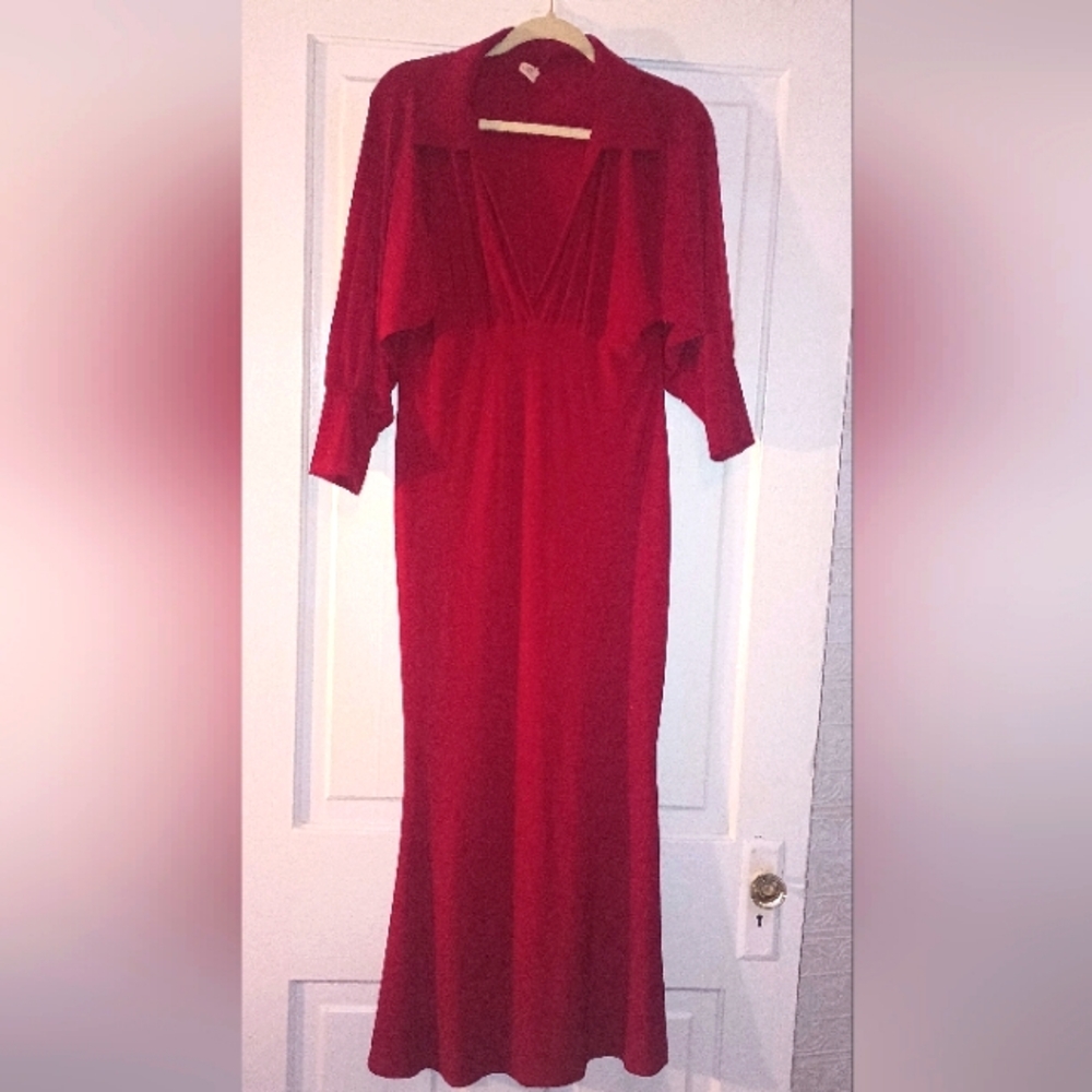 Elegant Red Women's Dress